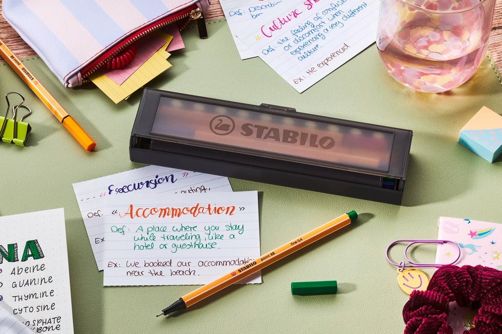 STABILO Fineliner Point 88 – Deskset 10 Colori Assortiti